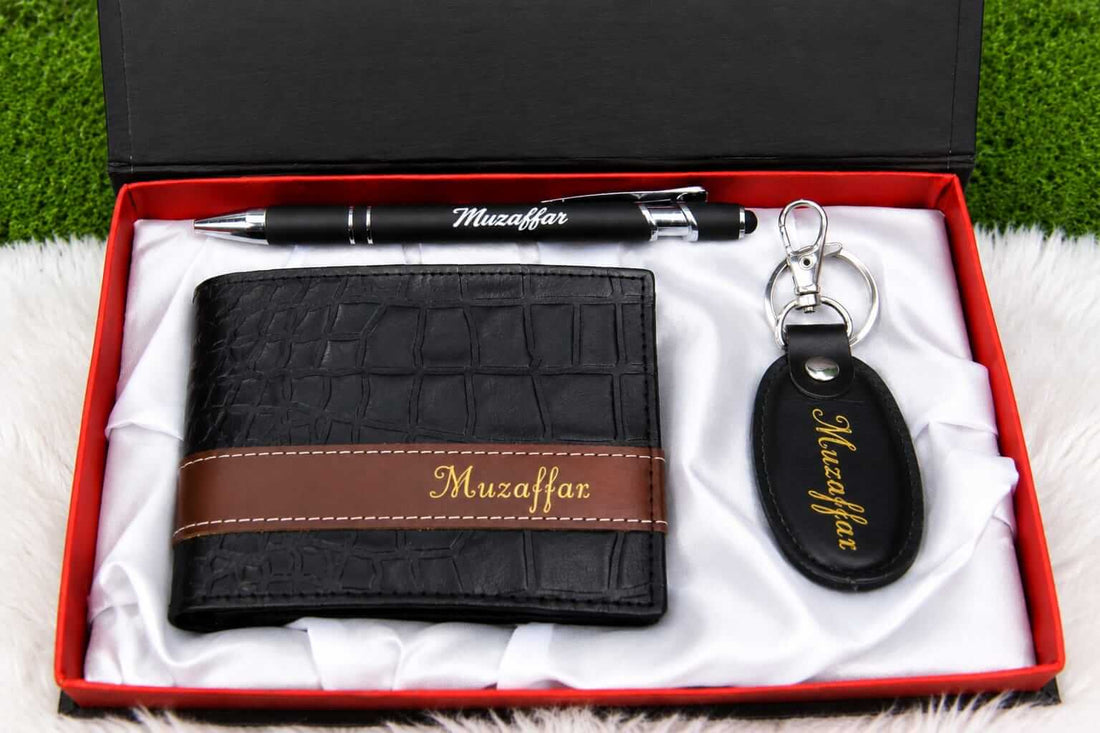 Customized Picture Wallet With Keychain